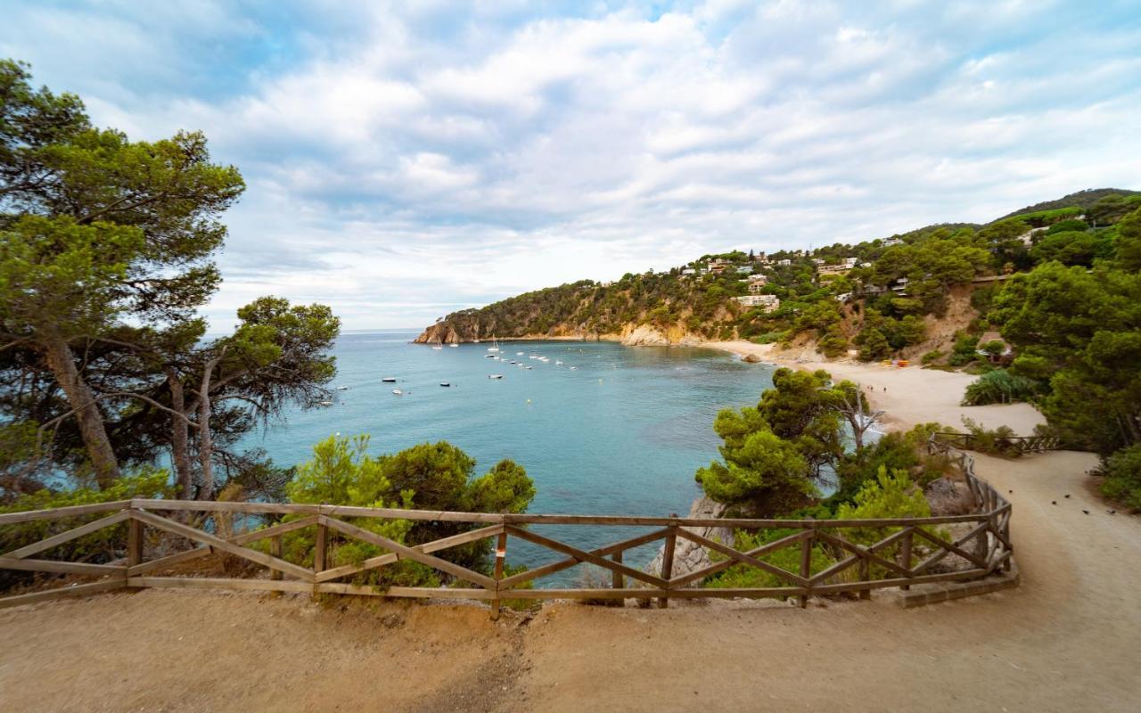Kampaoh Tossa De Mar Hotel Exterior photo